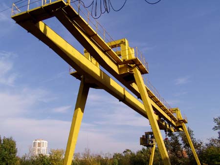 Козловой кран 12,5 тонн