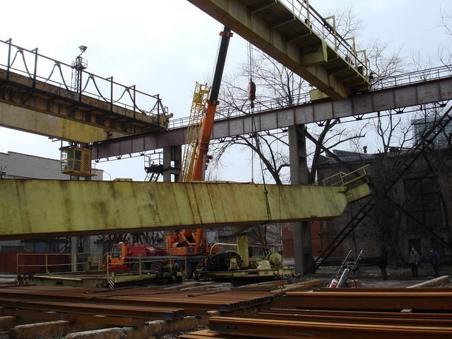 Демонтаж мостовых кранов